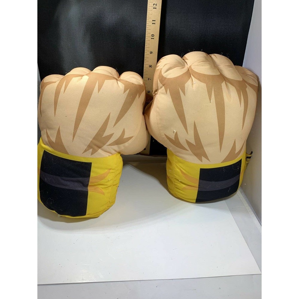 Collect Bruce Lee Yellow Jumpsuit Dragon Fists - Motion Activated Jumbo Plush